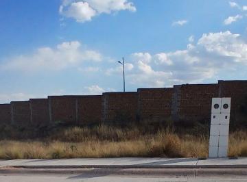 Terreno / Lote · 142m² · 3 Estacionamientos · Terreno Plano en Gran Peñon Seccion Cañadas