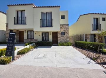 Casa de 2 habitaciones, El Marqués · Casa Toledo en Venta en Capital Sur