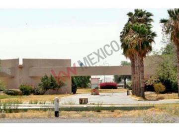 N/A · Terreno de 761.39 m² en Venta en Fraccionamiento Club de Golf Los Azulejos a un Lado de La Área Verd