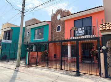 Casa de 3 habitaciones, Zapopan · Excelente Casa en Renta, Col Alamedas, Zapopan