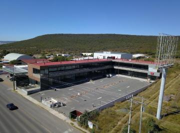 Local comercial · 46m² · 20 Estacionamientos · Local - Fray Junípero Serra