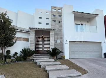 Casa · 510m² · 4 Recámaras · 4 Estacionamientos · Casa en Venta en Residencial Cantera Cd Chihuahua
