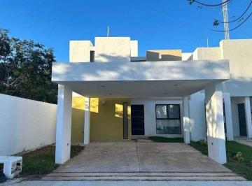 b743f65ba503a7b26e839efd418d903a69c0d4f7dd3a30f02a99f829e701d3b1 · Casa en Renta - Privada Zensia