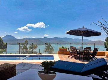 Casa de 4 habitaciones, Valle de Bravo · Increíble Casa en Renta Valle de Bravo