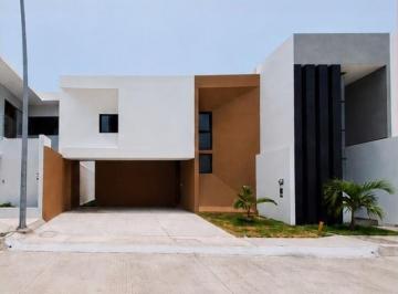 Casa · 198m² · 3 Recámaras · 2 Estacionamientos · Casa en Lomas del Dorado