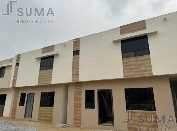 Casa · 120m² · 3 Recámaras · 2 Estacionamientos · Casa en Venta en Col. Tancol, Tampico Tamaulipas.