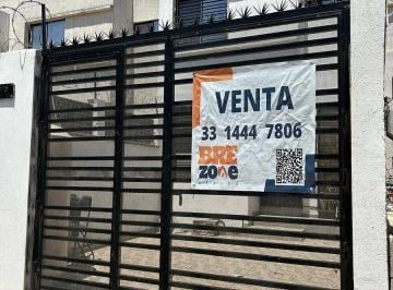 b85d0bf845ea86e968a8ed3bf4a6a0504130d9281ea770521e2531e2ef31565d · Casa en Venta El Mirador, El Salto