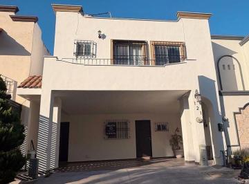 4049b6b3689e8ce0b1fc7ee4a15d3a1e561d5303345580bca3bf865482b6f28e · Casa en Renta Privada Colinas del Huajuco