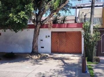 Casa · 310m² · 3 Recámaras · 6 Estacionamientos · Casa en Venta en Jardines de Santa Monica, Tlalnepantla