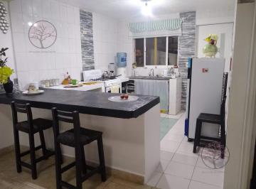 Casa · 156m² · 3 Recámaras · 2 Estacionamientos · Casa - Huitzilac