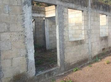 Terreno / Lote de 4 habitaciones, Ursulo Galván · Venta Terreno con Construccion en Obra Negra