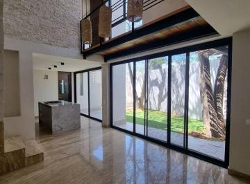 Casa de 2 habitaciones, Mérida · En Renta Casa en Montes de Amé, Mérida