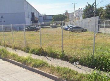 Terreno / Lote · 2000m² · Terreno en Renta Sobre Av Revolución