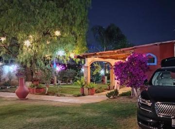 Quinta de 2 habitaciones, Silao · En Venta Salón Para Eventos Frente a Puerto Interior Colinas del Sur II, Silao$2,300,000 Mx