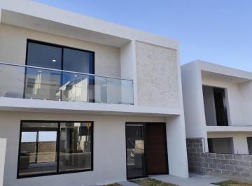 Casa · 230m² · 3 Recámaras · 2 Estacionamientos · Casa - Fraccionamiento Zibatá