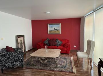 Casa · 221m² · 3 Recámaras · 2 Estacionamientos · Casa - Jardines de La Hacienda