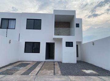 Casa · 180m² · 4 Recámaras · 2 Estacionamientos · Casa - Santa Fe