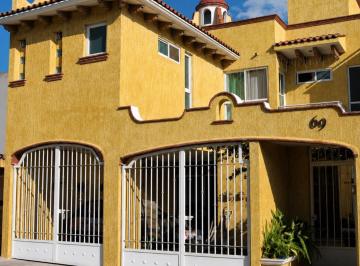 Casa · 245m² · 4 Recámaras · 3 Estacionamientos · Casa - Zona Este Milenio III