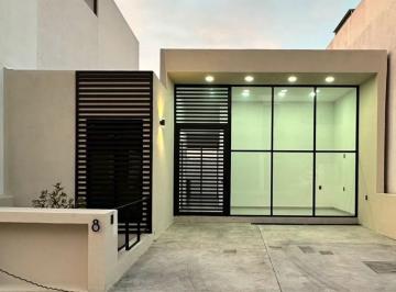 Casa · 177m² · 4 Recámaras · 2 Estacionamientos · Casa - Fraccionamiento Zibatá