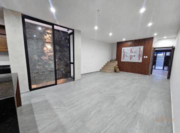 Casa · 100m² · 3 Recámaras · 2 Estacionamientos · Casa 3 Recámaras | Recámaras en Planta Baja | Col. El Morro