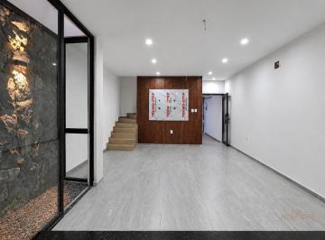 Casa · 151m² · 3 Recámaras · 2 Estacionamientos · Casa 3 Recámaras | Recámaras en Planta Baja | Col. El Morro