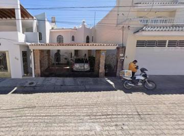 Casa de 3 habitaciones, Tepic · Venta de Casa Calle Caracol Numero 48 Colonia Las Brisas Municipio Tepic Nayarit Codigo Postal 63117