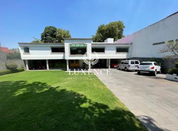Casa · 1200m² · 4 Recámaras · 18 Estacionamientos · Casa en Jardines del Pedregal en Venta