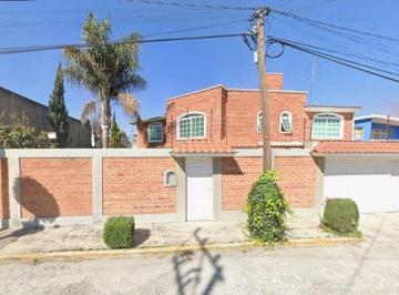 Casa de 4 habitaciones, Metepec · Se Vende Casa en Col, Xinantecatl, San Gorge Puebo Nuevo, Edo Mex