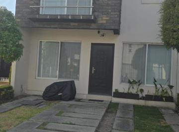 Casa · 132m² · 3 Recámaras · 2 Estacionamientos · Casa en Venta Fraccionamiento 401 San Mateo Atenco, Mexico