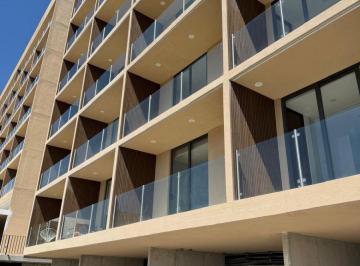 Departamento de 3 habitaciones, León · Departamento en Renta Lusanta, Vista a La Presa