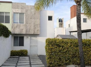 Casa de 2 habitaciones, Querétaro · Casa en Venta a 2 Min. de 5 de Febrero y La Uaq