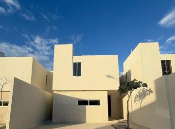 1 · Casa en Venta de 3 Recamaras Gran San Pedro Cholul