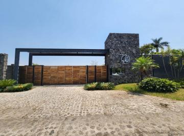 Terreno / Lote , Cuernavaca · Gran Oportunidad de Terrenos Dentro de Exclusivo Fraccionamiento en Vista Hermosa