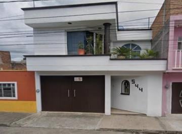 Casa de 3 habitaciones, Morelia · Venta de Casa en Las Flores, Morelia, Michoacan