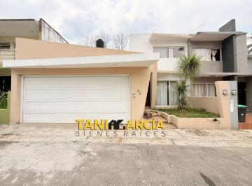Casa de 4 habitaciones, Córdoba · Vendo Casa en Residencial Los Cedros! en Córdoba!