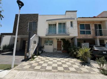 Casa de 4 habitaciones, Tlajomulco de Zúñiga · Casa en Venta en Real del Valle, San Pedro Tlaquepaque