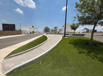 Casa · 77m² · 2 Recámaras · 2 Estacionamientos · Casa Amueblada en Renta de un Piso en Juriquilla San Isidro Queretaro