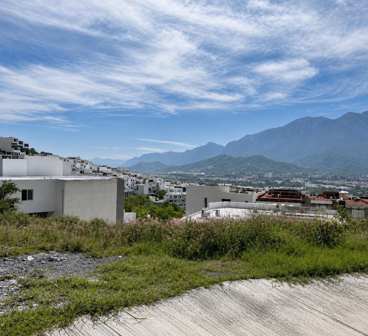 Land for Sale in Contry Sur II, Monterrey, N.L.