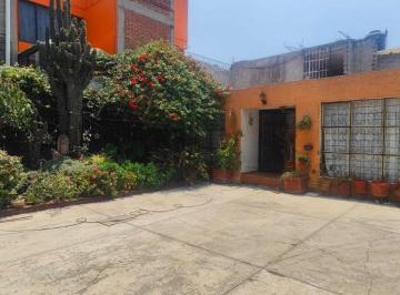 Casa de 3 habitaciones, Iztapalapa · Terreno en Venta de 695 m² Leyes de Reforma Iztapalapa