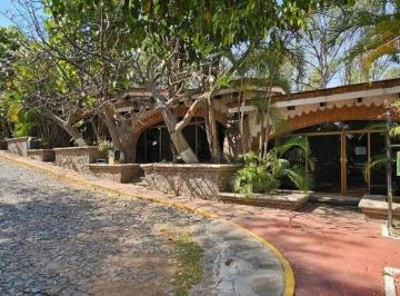 Terreno / Lote , San Pedro Tlaquepaque · Dos Locales Comerciales y un Terreno en Venta en Residencial El Tapatio