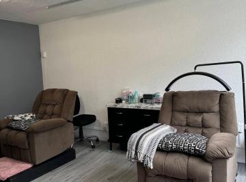 Local comercial en Renta de 6 habitaciones Letrán Valle · Estudio Privado en Beauty Center