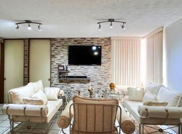Departamento de 3 habitaciones, Zapopan · Departamento Remodelado en Venta en Haciendas del Valle, Zapopan.