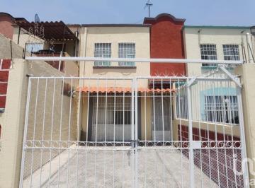 Casa · 66m² · 3 Recámaras · 1 Estacionamiento · Casa en Venta, en Col. Emiliano Zapata Estado de Morelos