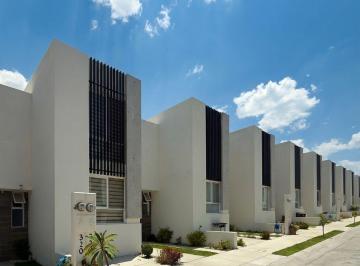 Casa en condominio · 105m² · 3 Recámaras · 1 Estacionamiento · Casa en Venta en Molino del Rey