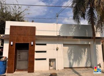 Casa · 200m² · 3 Recámaras · Casa Sola en Venta en Fresnos I, Apodaca, Nuevo León