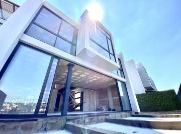 351aec00b44f71628c5bb5f6a3d473bd22623a8d65eddb2fa66171b5b48d98e9 · Residencias en Venta Listas Para Personalizar y Crear El Hogar de Tus Sueños