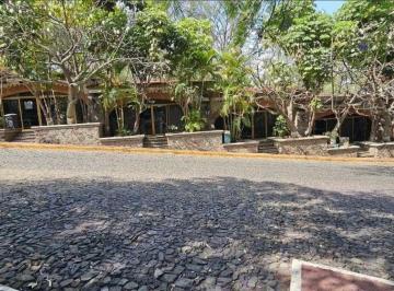 Local comercial , San Pedro Tlaquepaque · Dos Locales Comerciales en Venta en Residencial El Tapatio