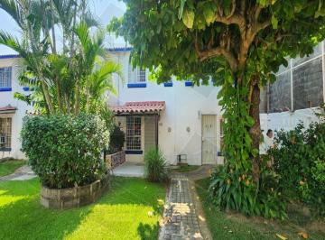 Casa en condominio de 3 habitaciones, Acapulco de Juárez · Bonita Casa en Venta en Conjunto Condominal Joyas del Marques Acapulco