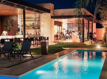 9891da7755d4a349efdde6e837b7ff7a9604825666c366a4ac253ab1c62306f8 · Terreno en Venta en Residencial Premium, Norte de Merida