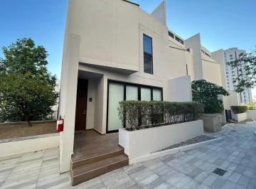1 · Villa Equipada en Venta Torre Nación, Valle Oriente